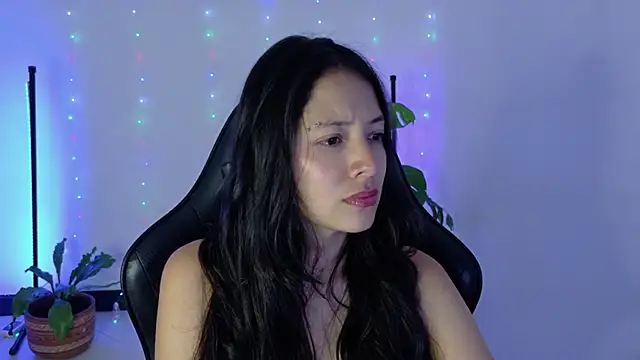 Онлайн чат XXX Sarasavage