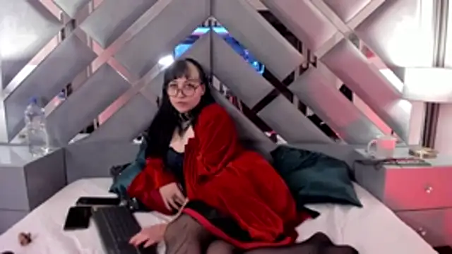 Онлайн чат XXX Ravenna666_