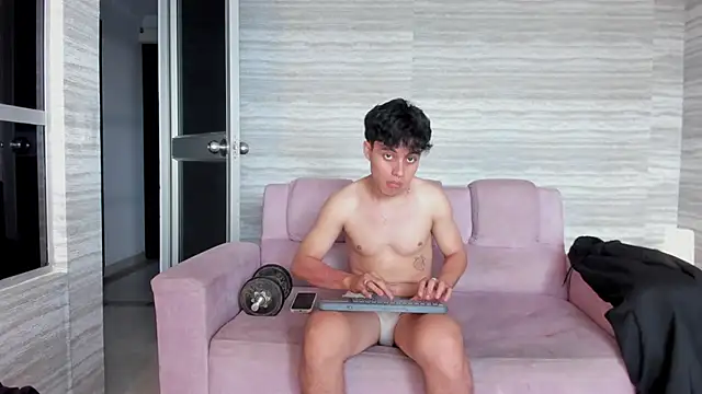 Dani_rivass élő XXX-chatje