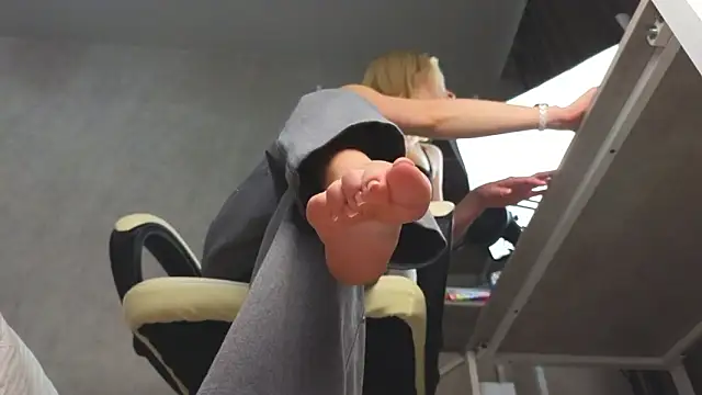 Marietta_Castro 现场XXX聊天