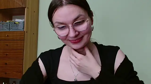 Chat +18 de LooveELLYx ao vivo