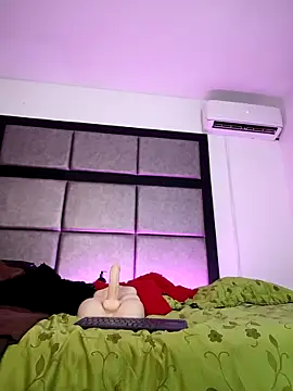 AmbarthSmiith2's Webcam Show