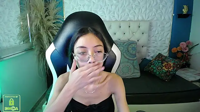 NathaliaSweet_11's Live XXX Chat