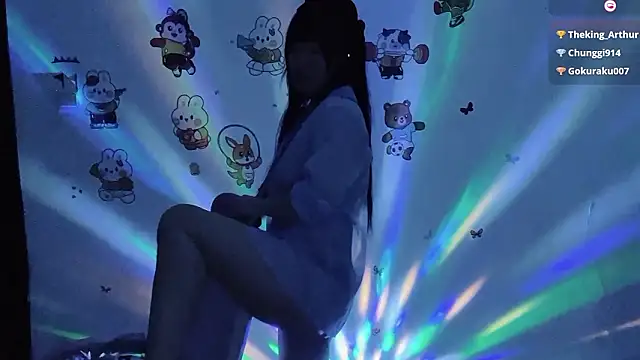 Онлайн чат XXX LuckyCute-Tutu