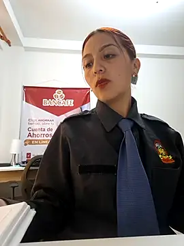 Emily-7_'s Live XXX Chat