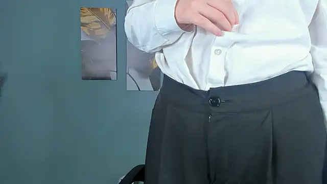 Chatroom XXX en direct de LilianSwall