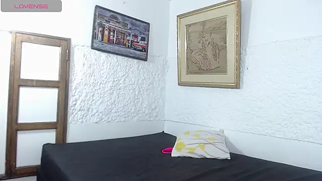 Luna_Fyre's Live XXX Chat