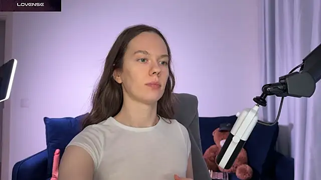 SharkyBabyのライブXXXチャット