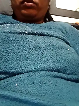 Desi_Biwi Show in webcam