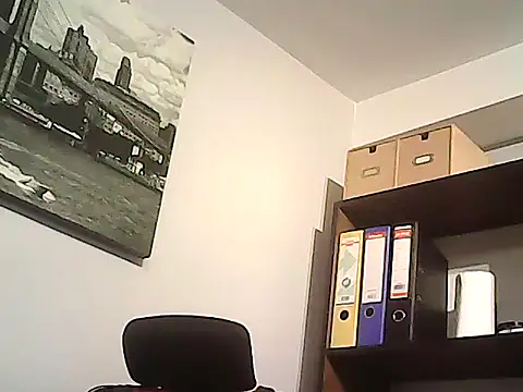 mastercharisma35 Adlı Modelin Canlı XXX Sohbeti