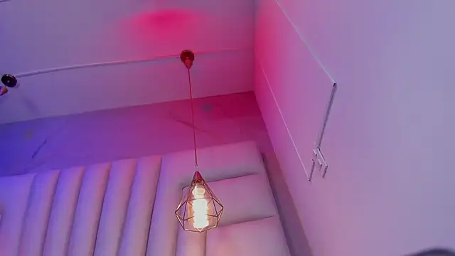 Ibbie_drastic's Live XXX Chat