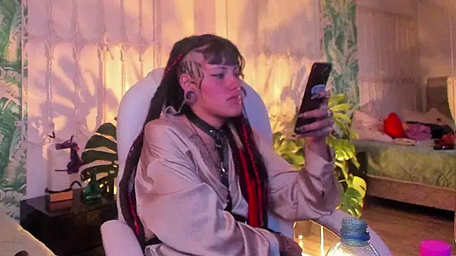 _sharlotte777's Live XXX Chat