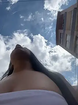 KristalFoxx Chat XXX in diretta