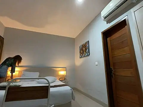 Margo2's Live XXX Chat