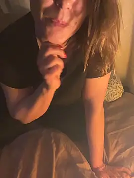 Reine_du_Vice84's Live XXX Chat