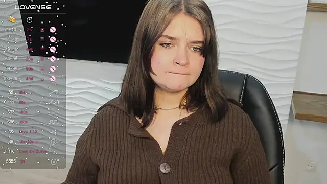 LanaTreades' Live XXX Chat