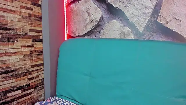 savana_rios' Live XXX Chat