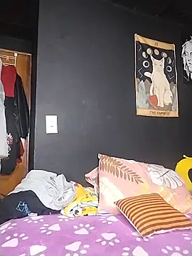 Czat XXX na żywo – girl_intense444