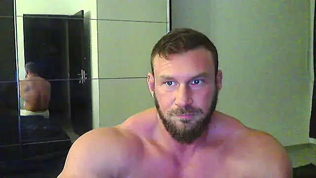 muscularkevin Webcam show
