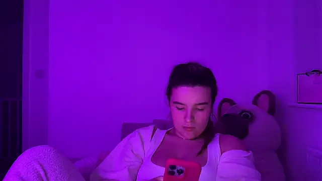 XXX chat uživo modela maisiesmithx