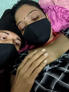 couplegk71's Live XXX Chat