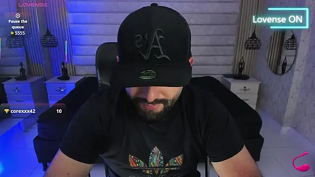 دردشة jhon_bear03 الجنسية المباشرة