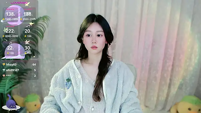 Aimee-520's Live XXX Chat