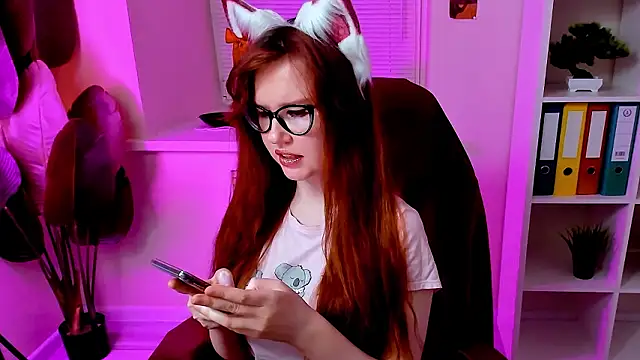 CarolGiggly's Live XXX Chat