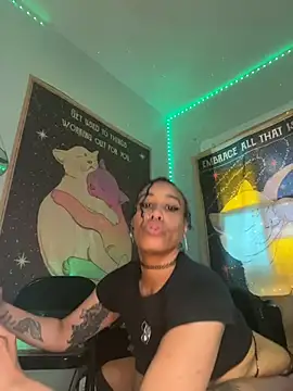 loveluna8's Live XXX Chat