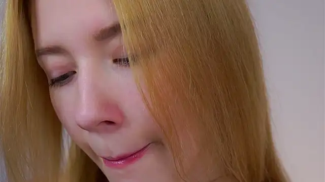 SunnivaCovil 现场XXX聊天