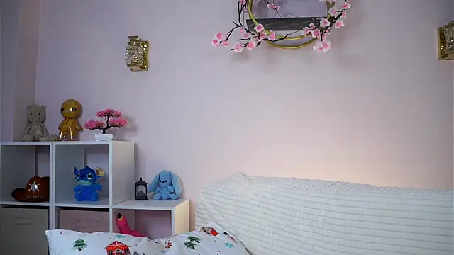 SunnivaCovil Chat XXX in diretta