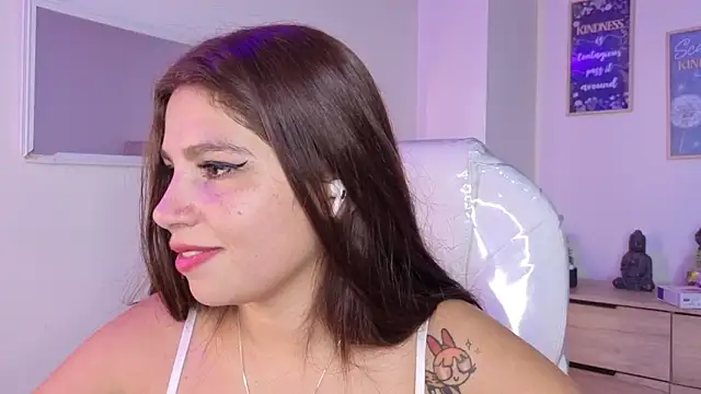 bluee_hazell Live XXX-Chat