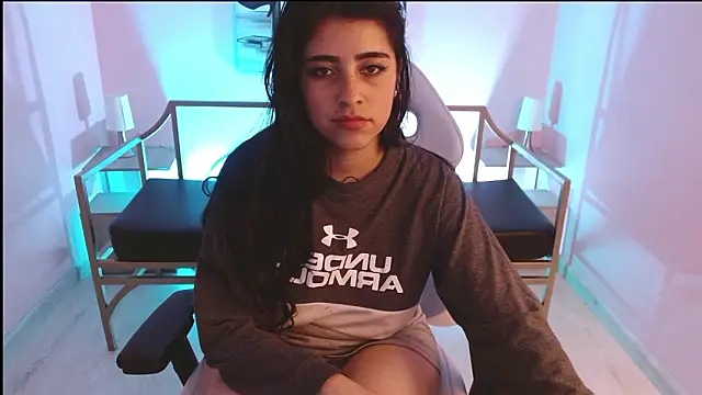 Czat XXX na żywo – Adri_gomez_x