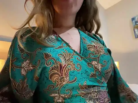 Margo2: онлайн-секс-чат