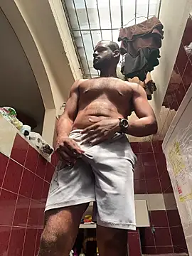 andrewmaro's Webcam Show