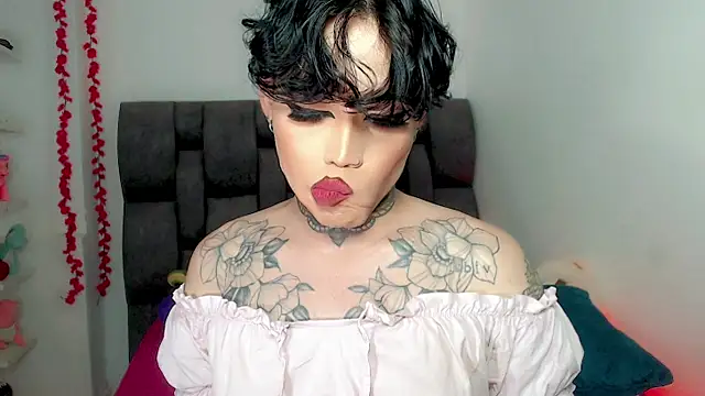 little_star_porn's Webcam Show