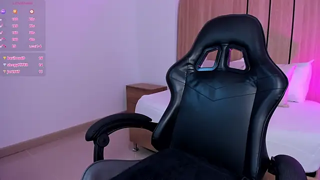 Czat XXX na żywo – desireee_