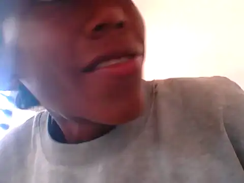 Czat XXX na żywo – Skinny_horny_boy