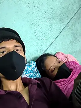 couplegk71's Live XXX Chat