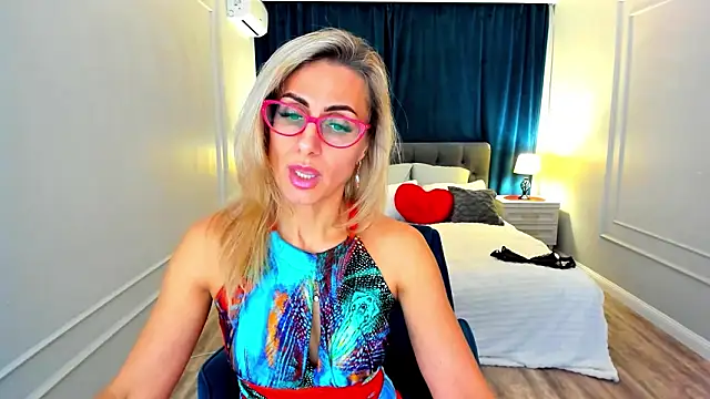 Онлайн чат XXX MuseOfStage