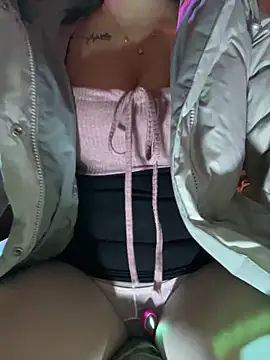 Molly-xiao's Live XXX Chat