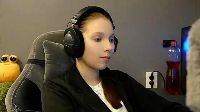 Softixq's Live XXX Chat