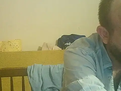 AlexanderArmani's Live XXX Chat