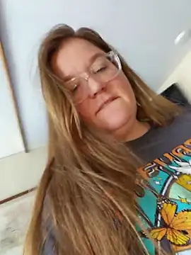 Love86Emily's Live XXX Chat