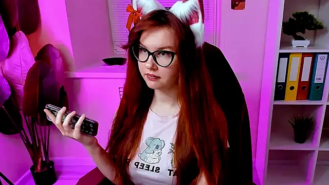 CarolGiggly's Live XXX Chat