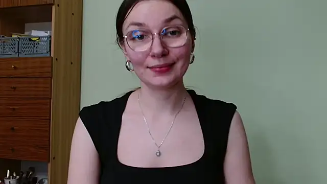 دردشة LooveELLYx الجنسية المباشرة