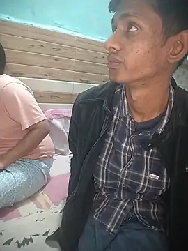 دردشة xoupleaura الجن سية المباشرة