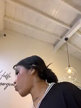 LatinaDollXXX: απευθείας συνομιλία ΧΧΧ