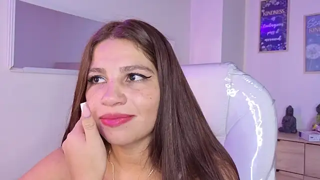 Chat XXX ao vivo de bluee_hazell