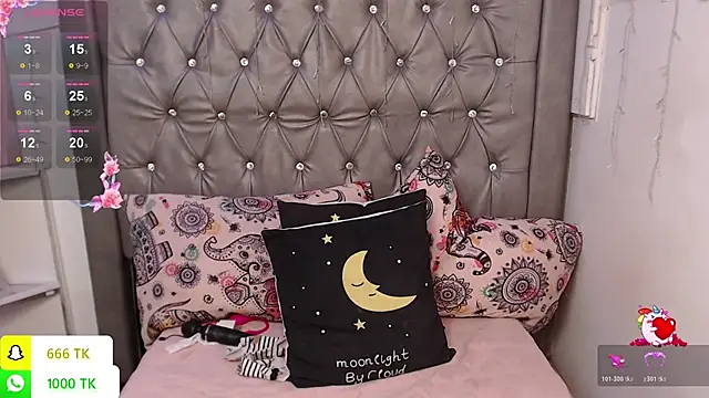 LAILAGUMMY live XXX chat